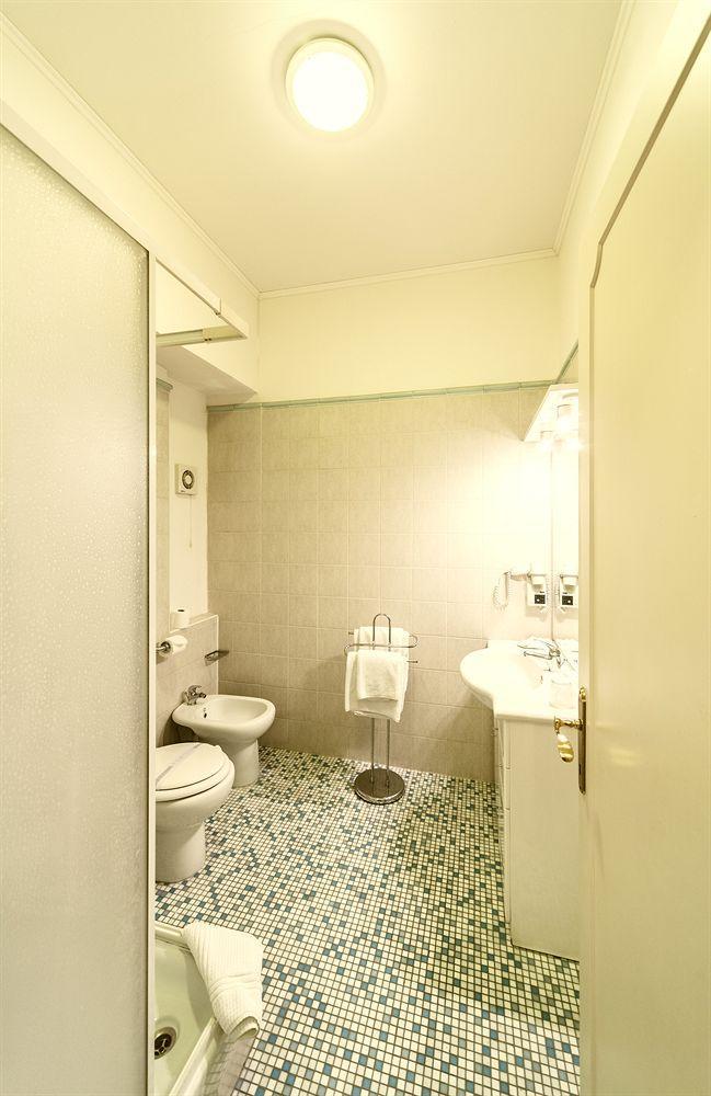 Central Hotel Tiepolo 布拉格 外观 照片